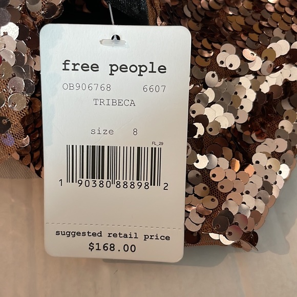 ♻️🆕 New Free People Tribeca Mini Sequins Dress Sz 8 beautiful Rose Gold - Picture 4 of 14
